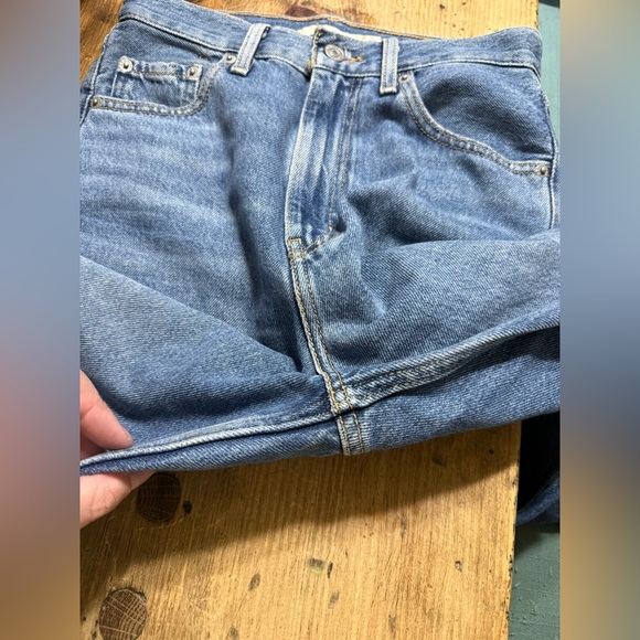 Levi’s Premium High Loose Wide Leg Jeans - Picture 10 of 11